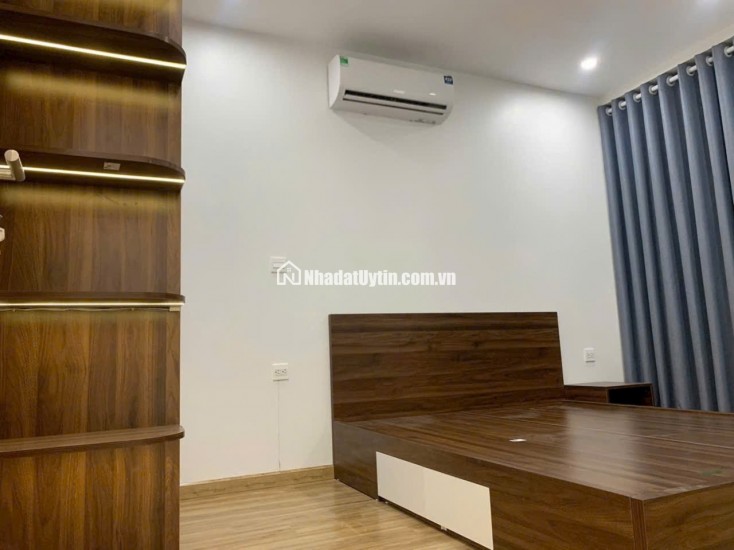 Bán căn hộ chung cư Felizhomes, Đền Lừ Hoàng Mai.DT 70m2 dưới 4.3 tỷ